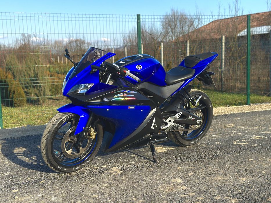 Yamaha yzf 125 A1 Leo Vince