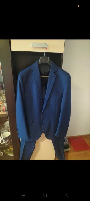 Costum bărbați bleumarin mărimea 52