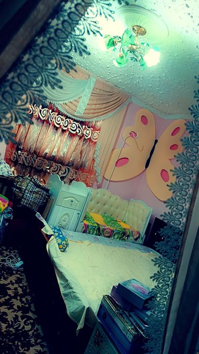 Срочно продаются дом  посёлок Чархин центр.