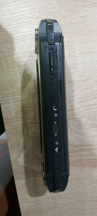 Продам SONY PSP консоль