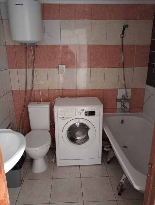 Времянка узак уакытка жалға беріледі.