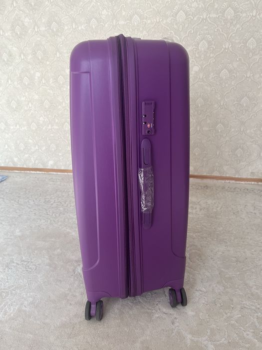 Чемодан LGO L+ фиолетовый