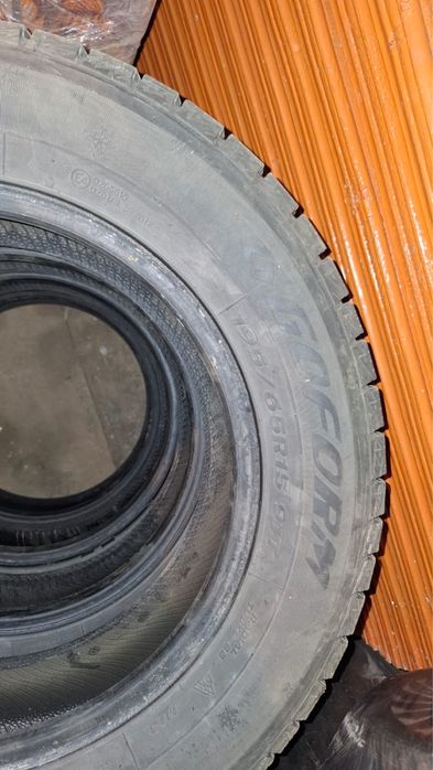 Продам шины 195/65/15