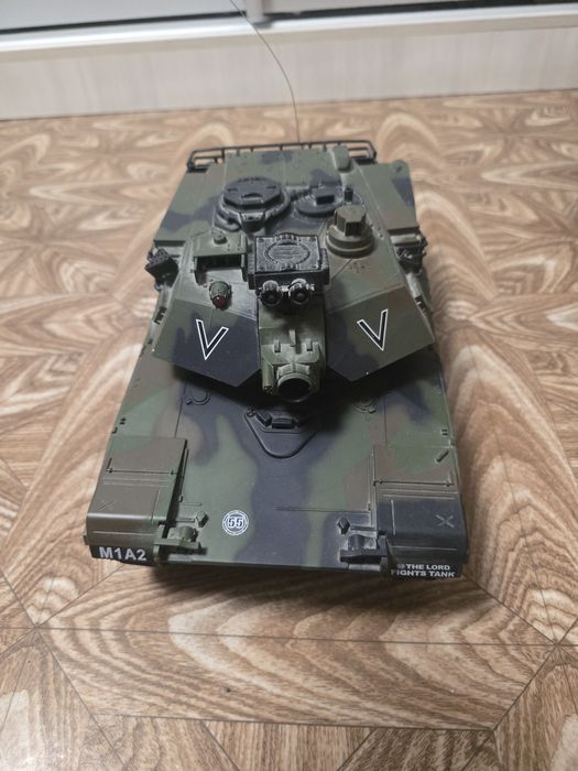 Танк на дистанционное управлении