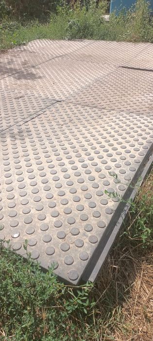 Placi din cauciuc antiderapant pt pardoseli exterioare/interioare