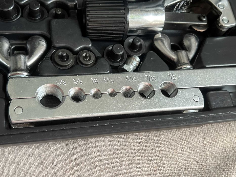 Set scule Bahco 4480/2-ZD pentru evazat tevi, cupru si aluminiu