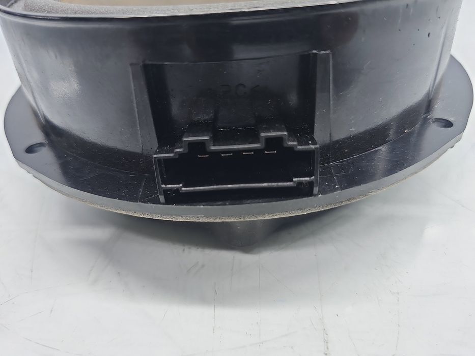 Boxa dreapta spate Volkswagen Touran (1T3) [Fabr 2010-2015] 1T0035411A
