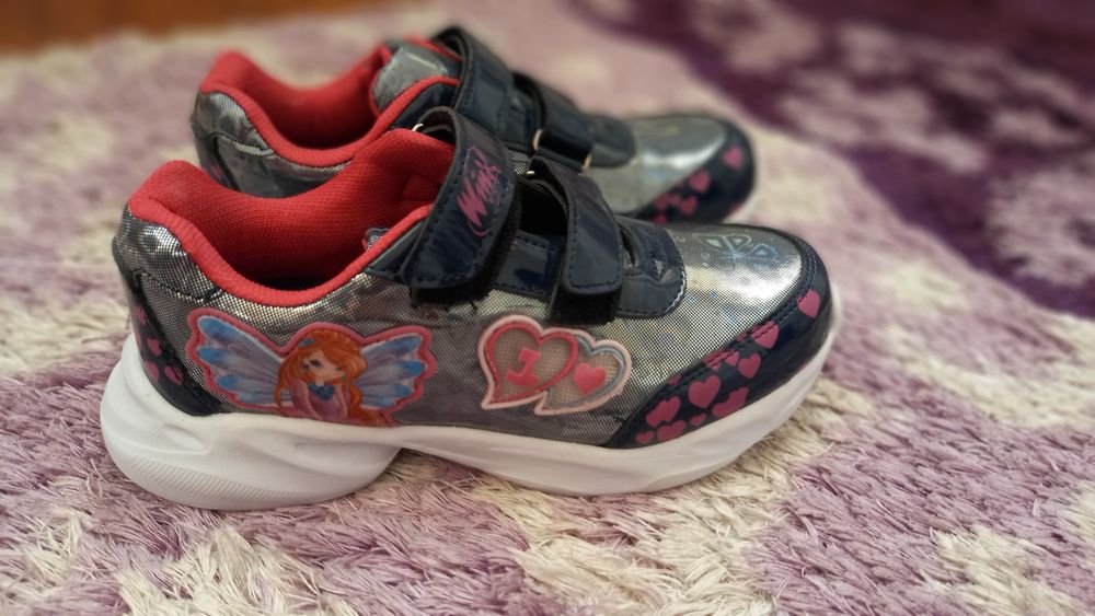 Кроссовки "WinX"