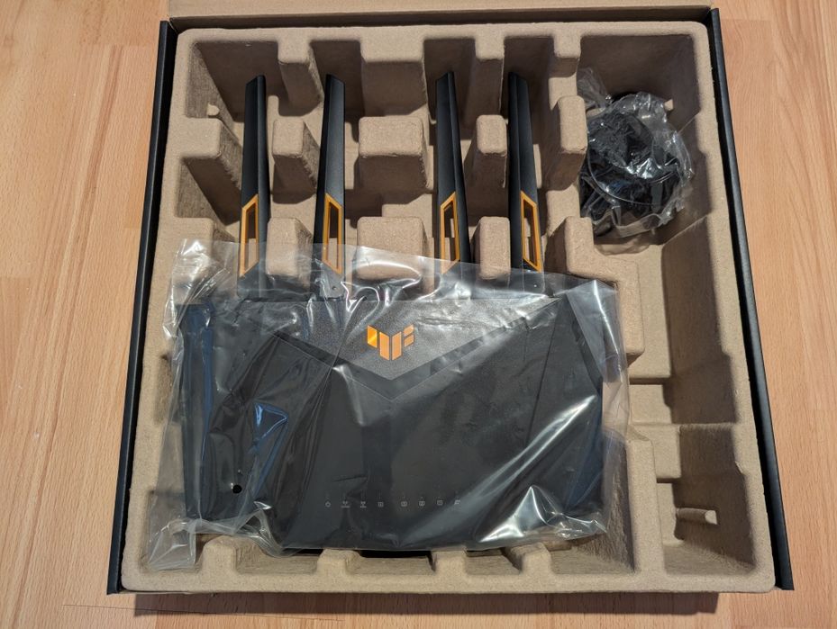 ASUS TUF-AX3000 V2 Dual Band, în garanție
