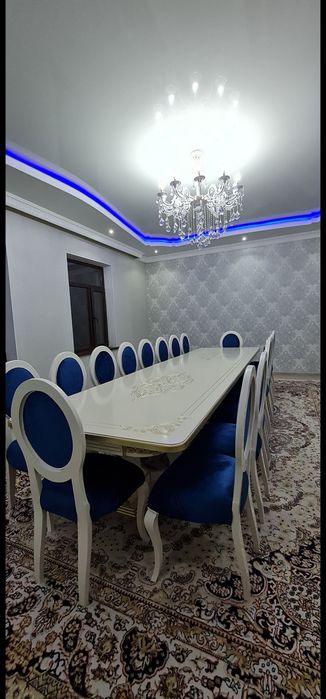 Продаются овальные стулья