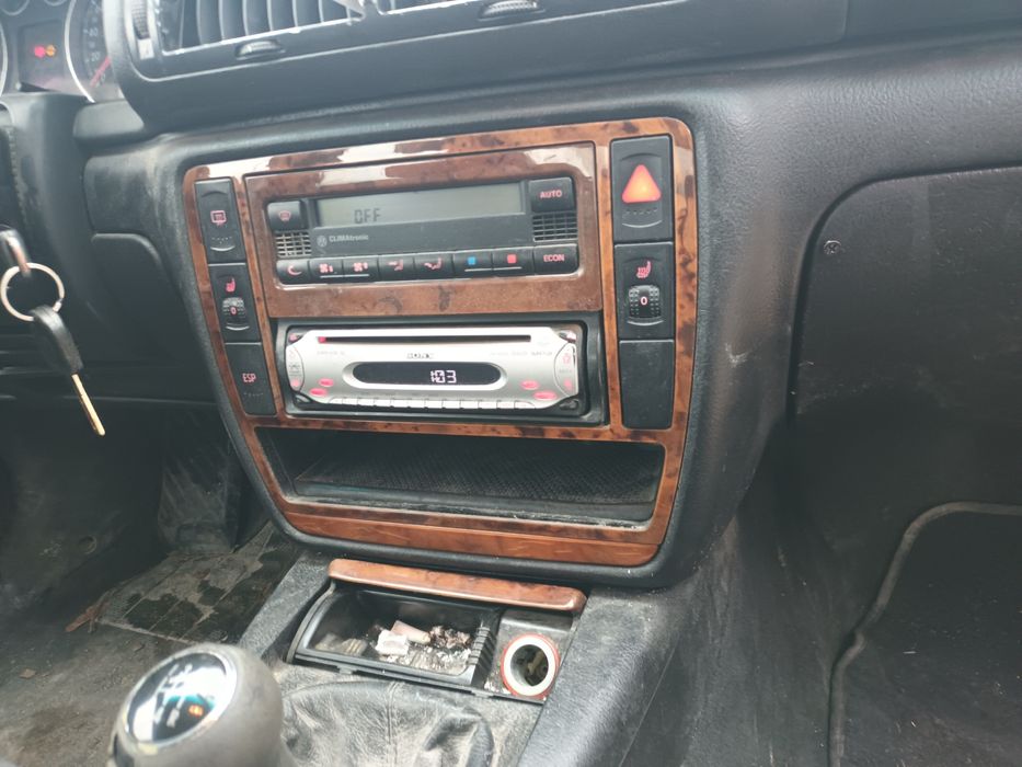 Пасат б 5.5,1.9 101 коня ,2003 На части