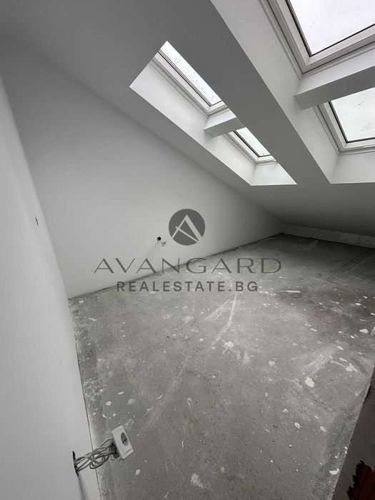 Продава се Тристаен апартамент в Пловдив, Център - 95 кв.м за 2137 €/кв.м - Снимка #3