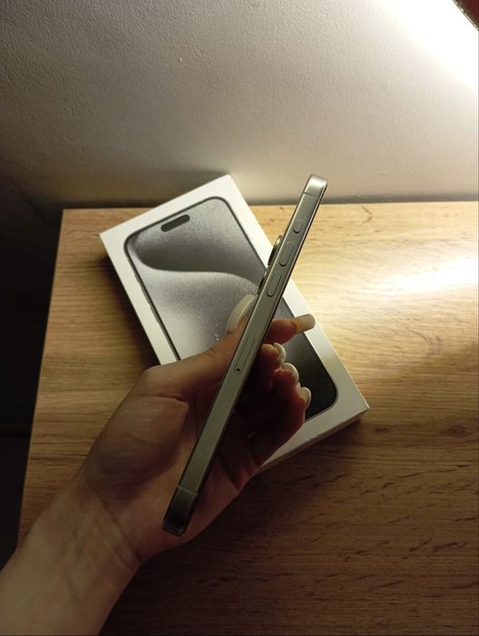 Продам 15 про Макс 256гб