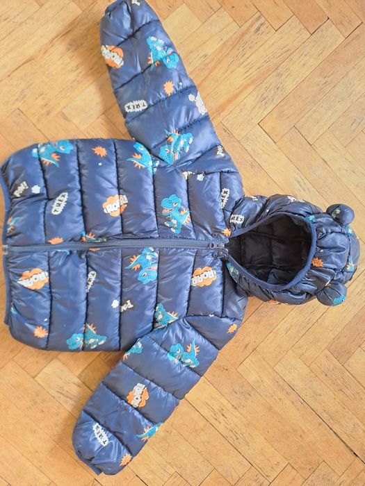 Детско яке с динозаври