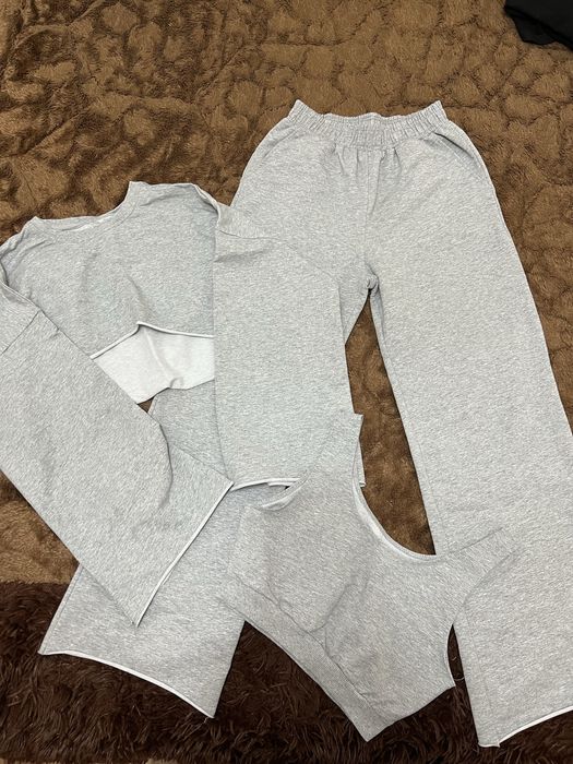 Костюм женский в отличном состоянии