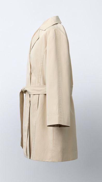 Продавам чисто нов дълъг тренчкот ( шлифер )