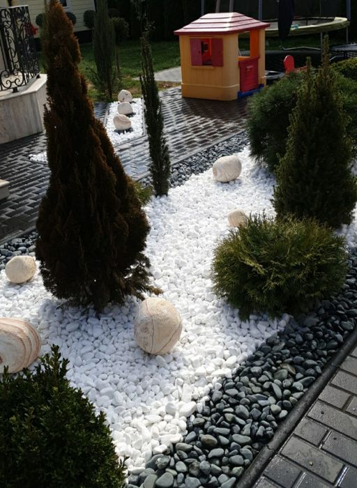 Pietricele rotunjita , piatra decorativa gradina - depozit amenajari