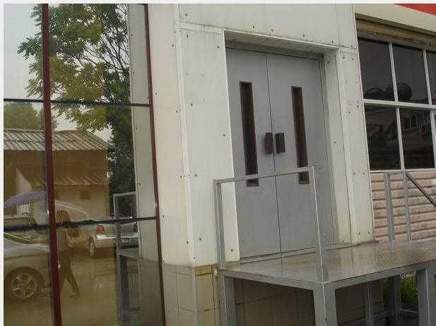 Дава се под наем Промишлена сграда в Пловдив, Захарна фабрика - 500 кв.м за 1250 € - Снимка #4