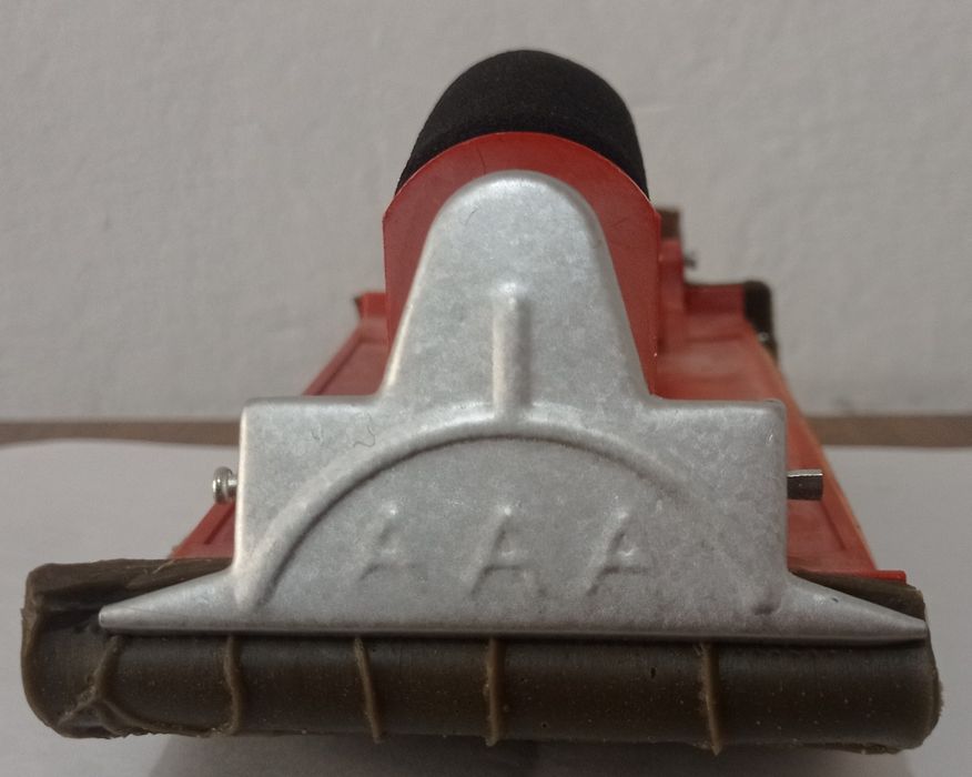 Валик для декорации стен