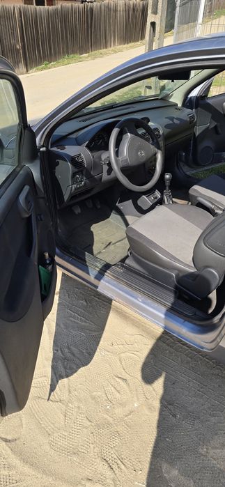 Vând Opel Corsa C