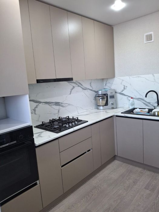 Продается двух комнатная квартира