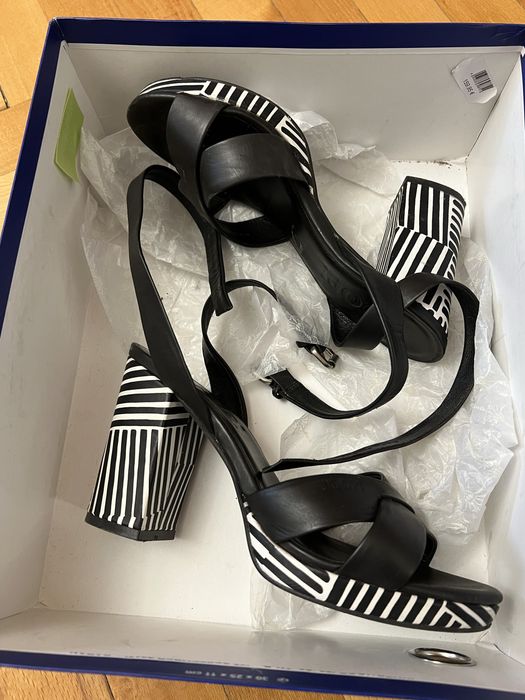 Дамски сандали Joop ест. кожа 37