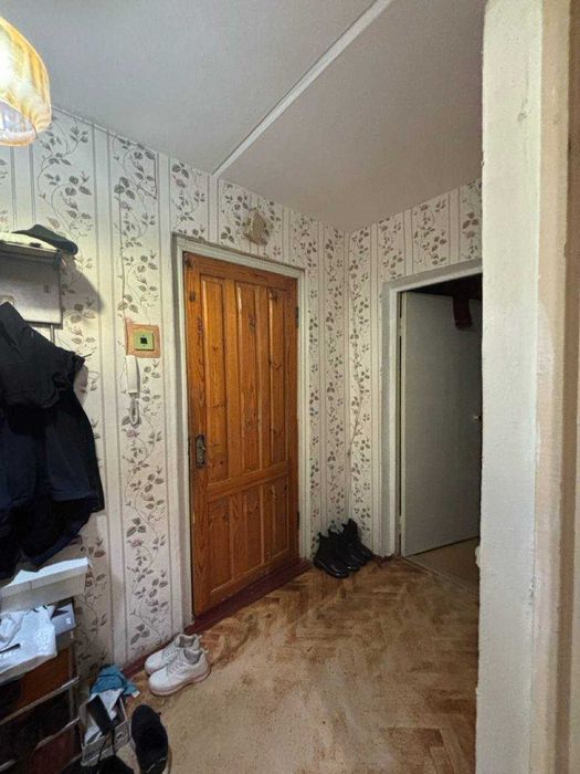 продам квартиру 7 мкр