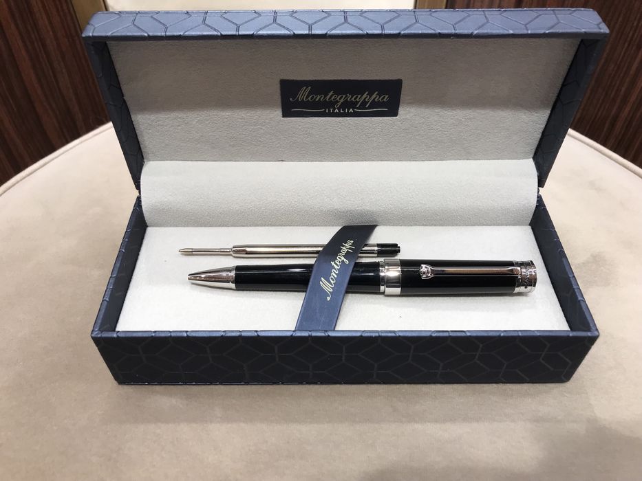 PIX Montegrappa NOU PAROLA Negru full box plus rezerva