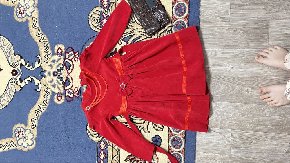 Отдаю вещи бесплатно