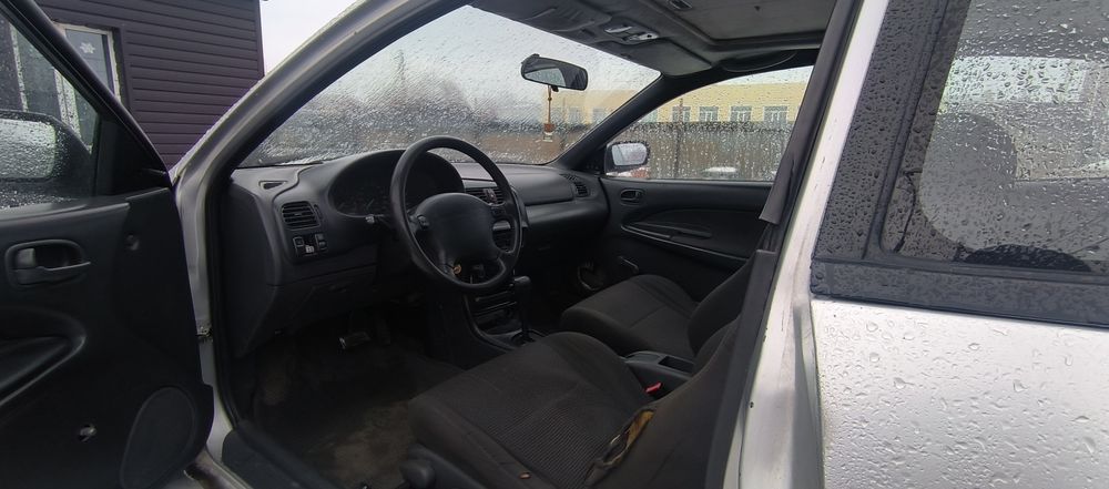 Mazda 323 в кузове BA