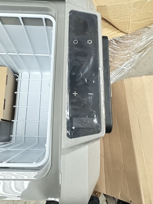 Хладилник за кола КОМПРЕСОРЕН T60л Alpicool фризер