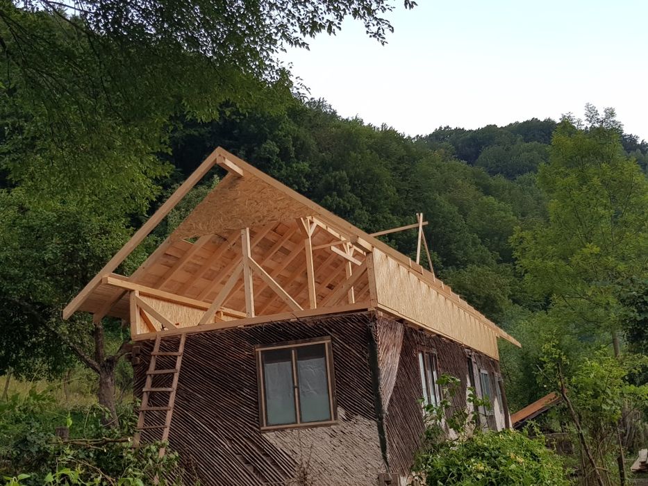 Executam Acoperisuri de la A la Z


dulgherie,mansardari, astereala