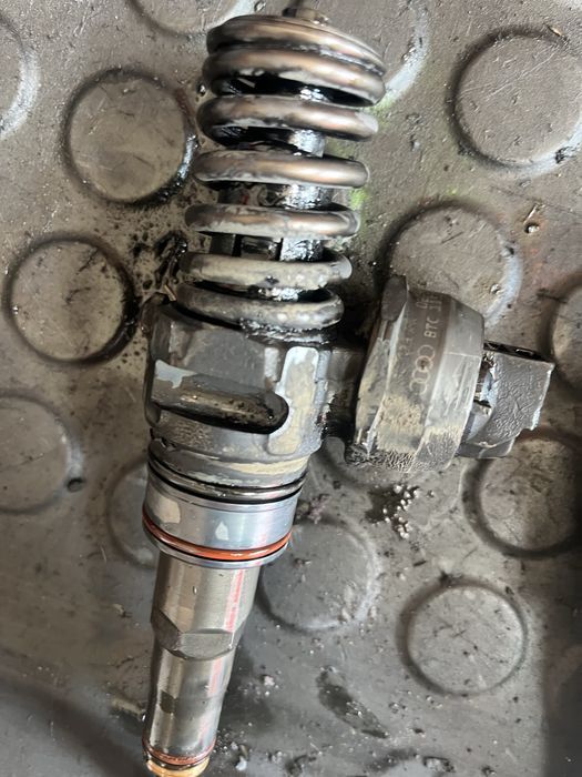 injector passat b5,5 audi a4 1,9 tdi 131 co cod cb