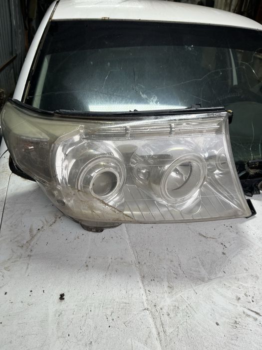 Фары для Крузак 200