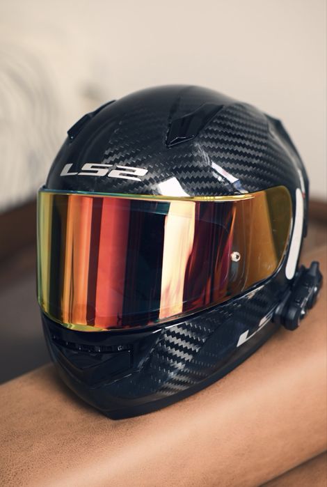 Мотошлем LS2 FF801 carbon