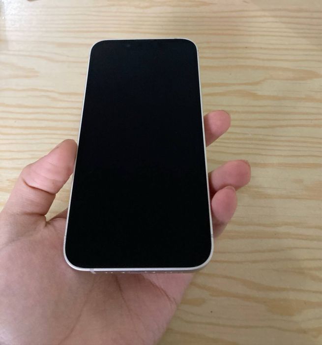 iphone 13mini 128gb 99% iphone 11pro 64gb 70%