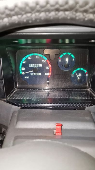 Damas 2012 yil kombiy qilingan 5 o'rindiqli