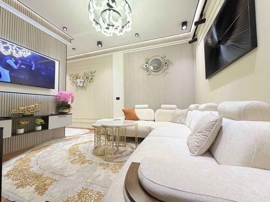 Самарканд дарвоза  Новостройка 1-2/9/12 33м2 Срочно продам квартиру