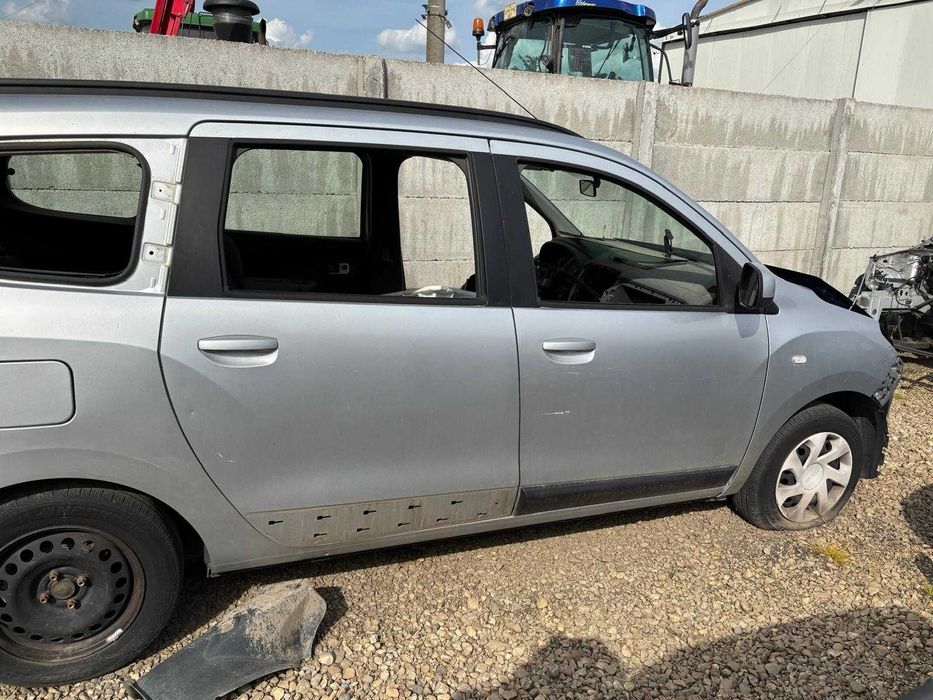 Usa pentru Dacia Lodgy