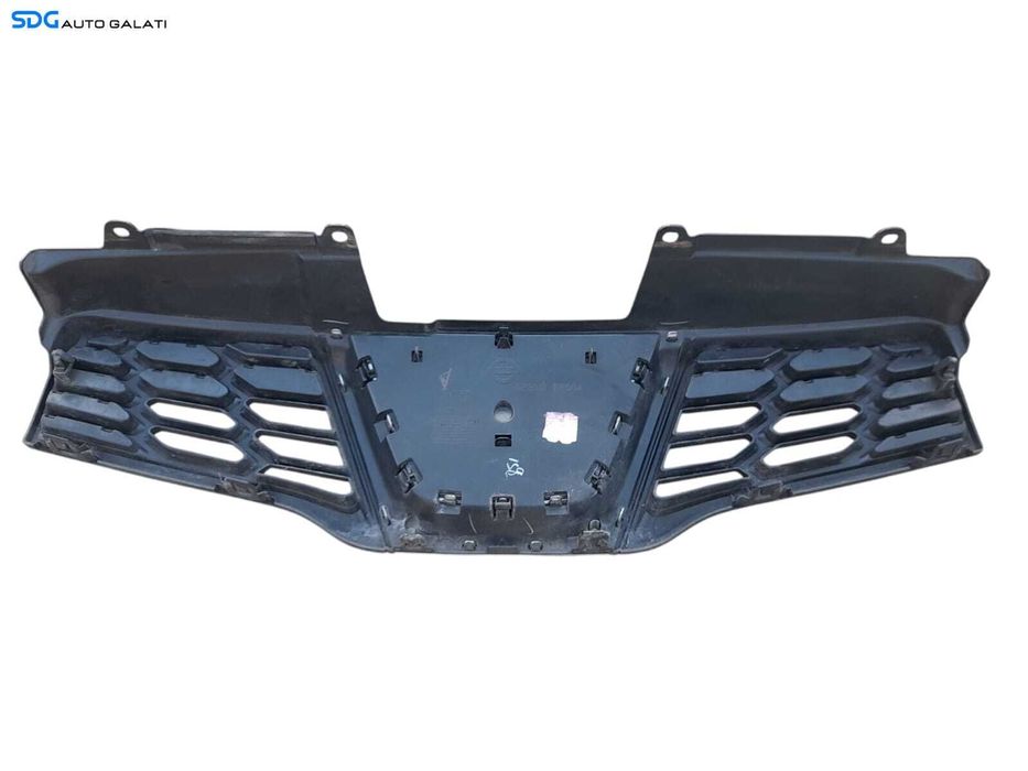 Grila Centrala cu Emblema de pe Bara Spoiler Fata Nissan Qashqai J10 FL Facelift 2010 - 2013 Cod 62310-BR00A [N1093]