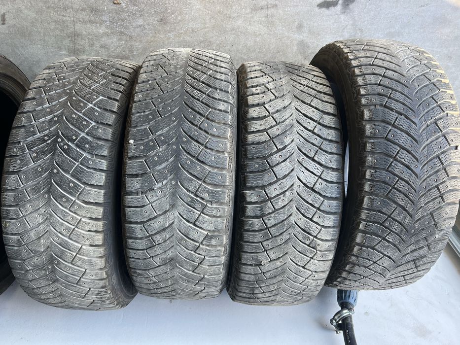 Зимни гуми мишелин 225/50/18