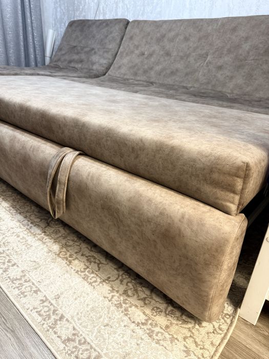 Диван в гостинную