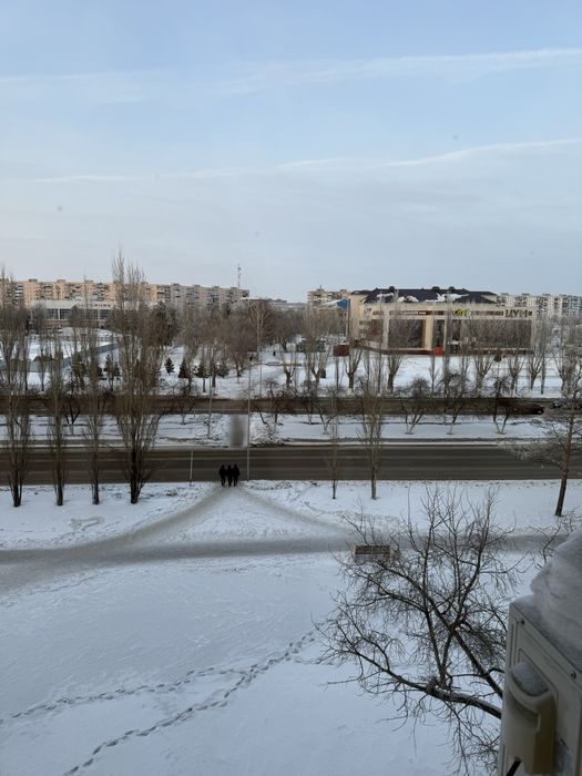 Продам 2 ком квартиру с ремонтом район 16 ленина