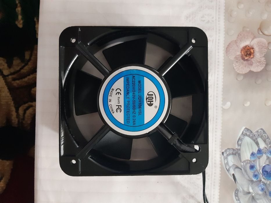 Вентилятор 220v 0.24A