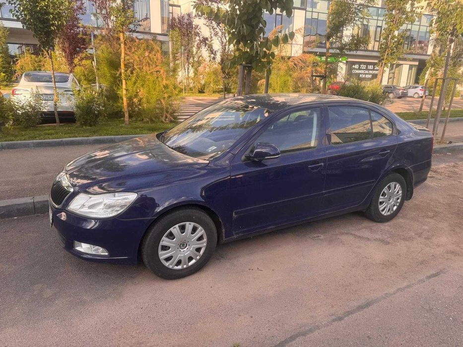SKODA Octavia 2012 — imagine 3