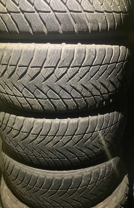 Гуми за джип 255 55 18 Goodyear 4броя