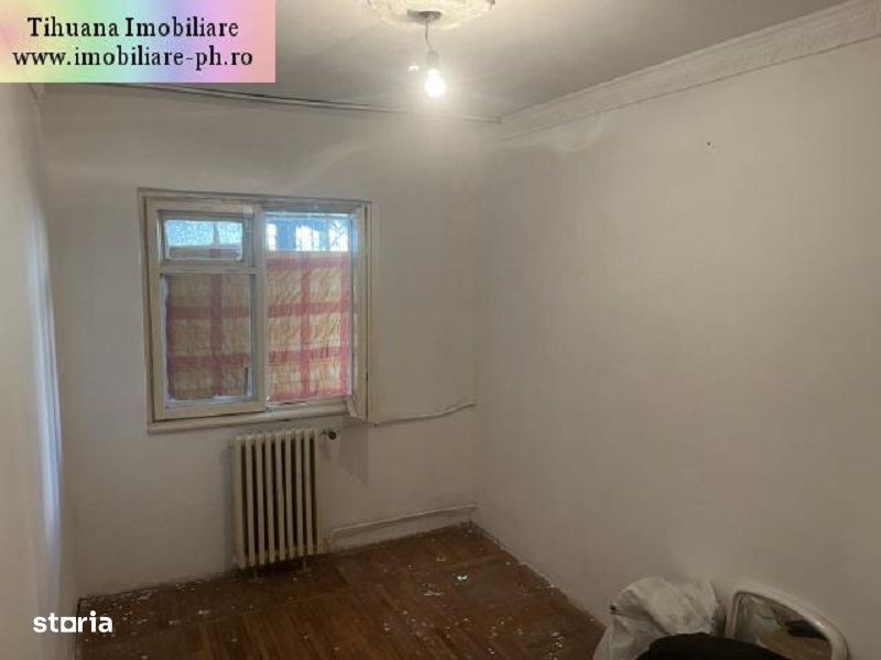 Apartament 3 camere de vanzare : 9 Mai-(Padina)