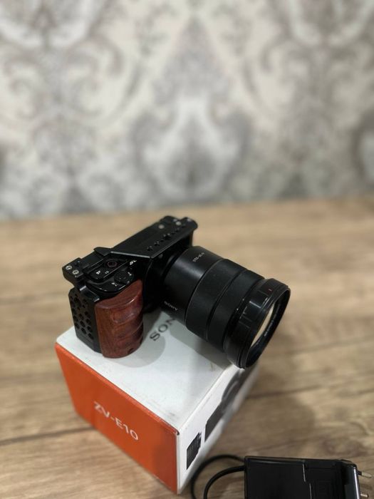 sony zv-e10 camera sotiladi