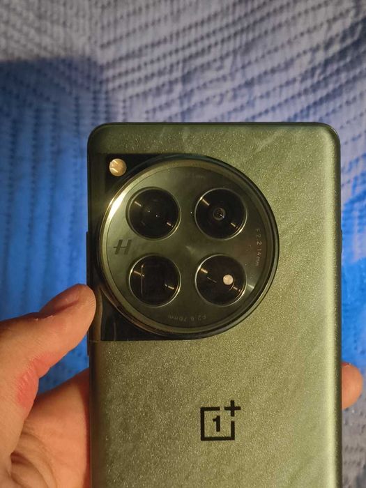 Oneplus 12 12/512
