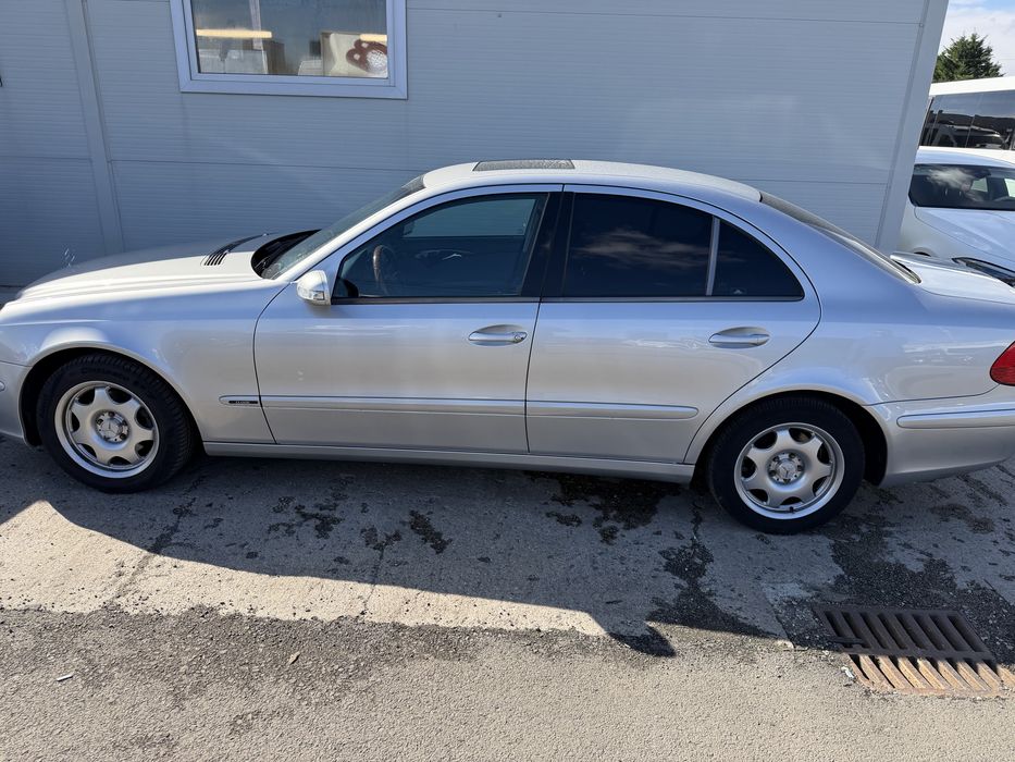MERCEDES-BENZ E-Class 2004 — imagine 3
